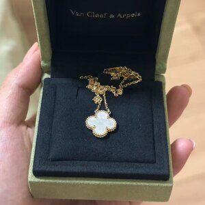 Van Cleef & Arpels Sweet Alhambra Pendant